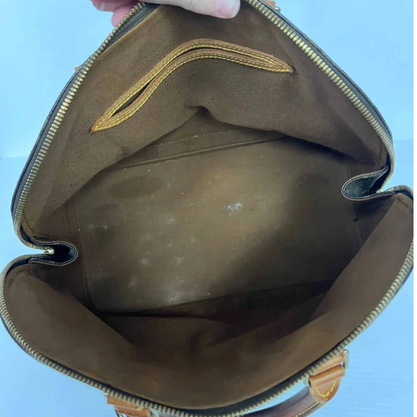 Alma Monogram By Louis Vuitton, Size: Medium