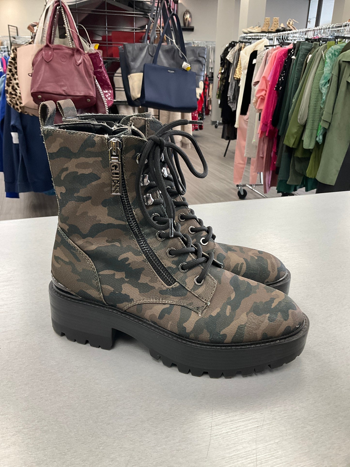 Boots Hiking By Guess In Camouflage Print, Size: 8