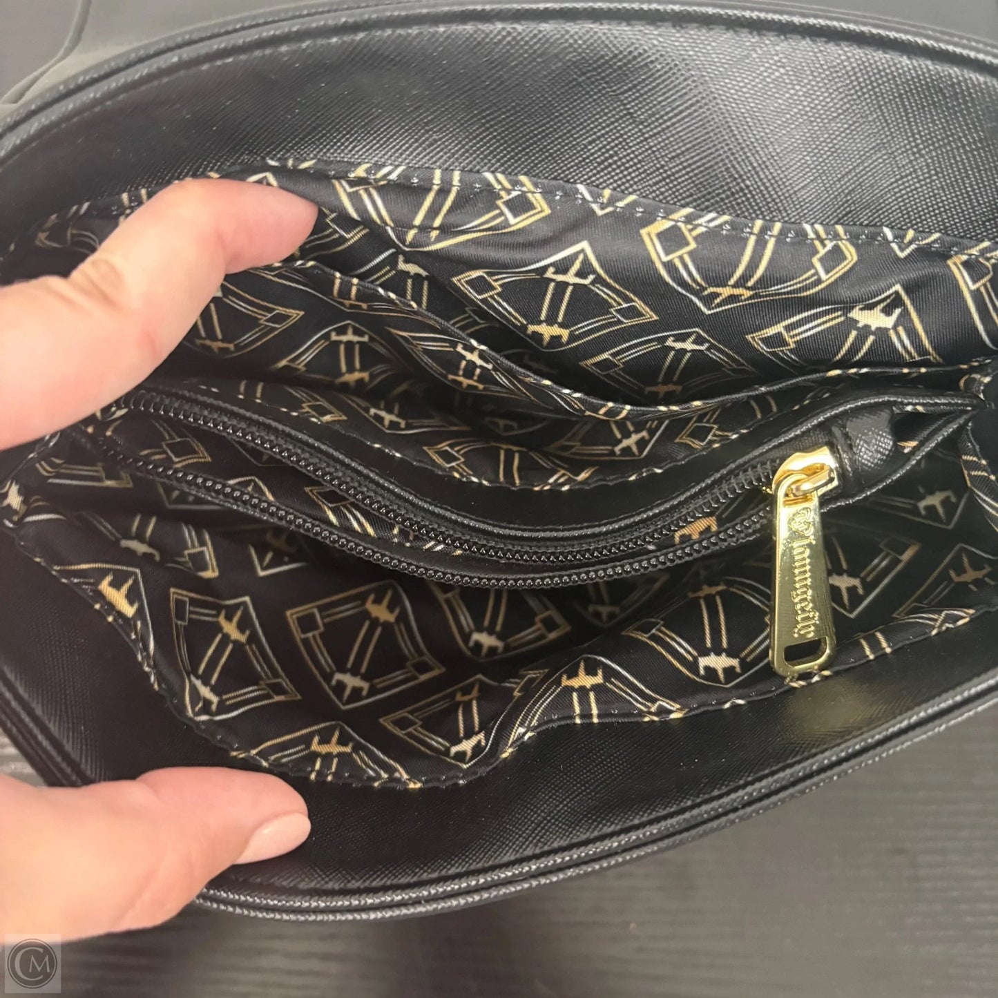 Handbag By Cmc, Size: Medium