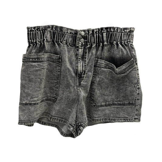 Grey Denim Shorts Ava & Viv, Size 16
