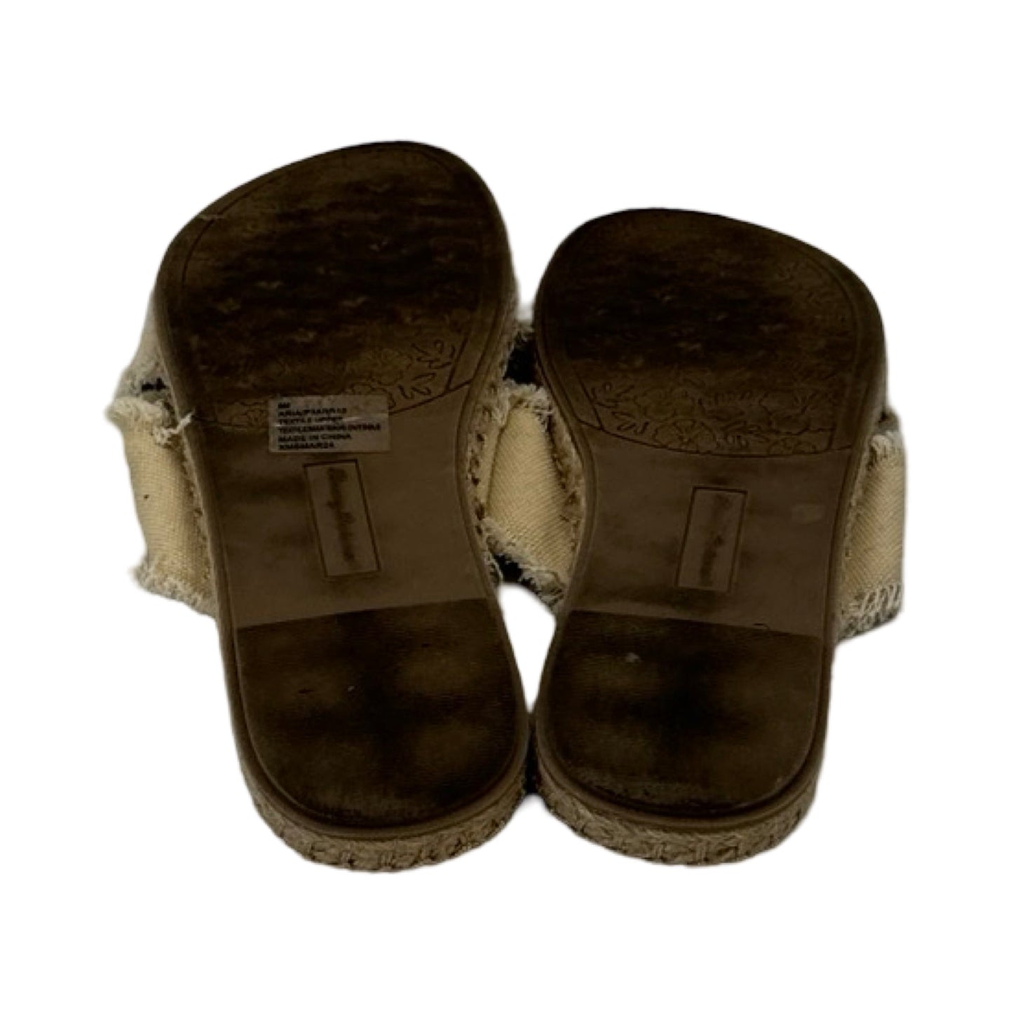 Cream Sandals Flip Flops Tommy Bahama, Size 8