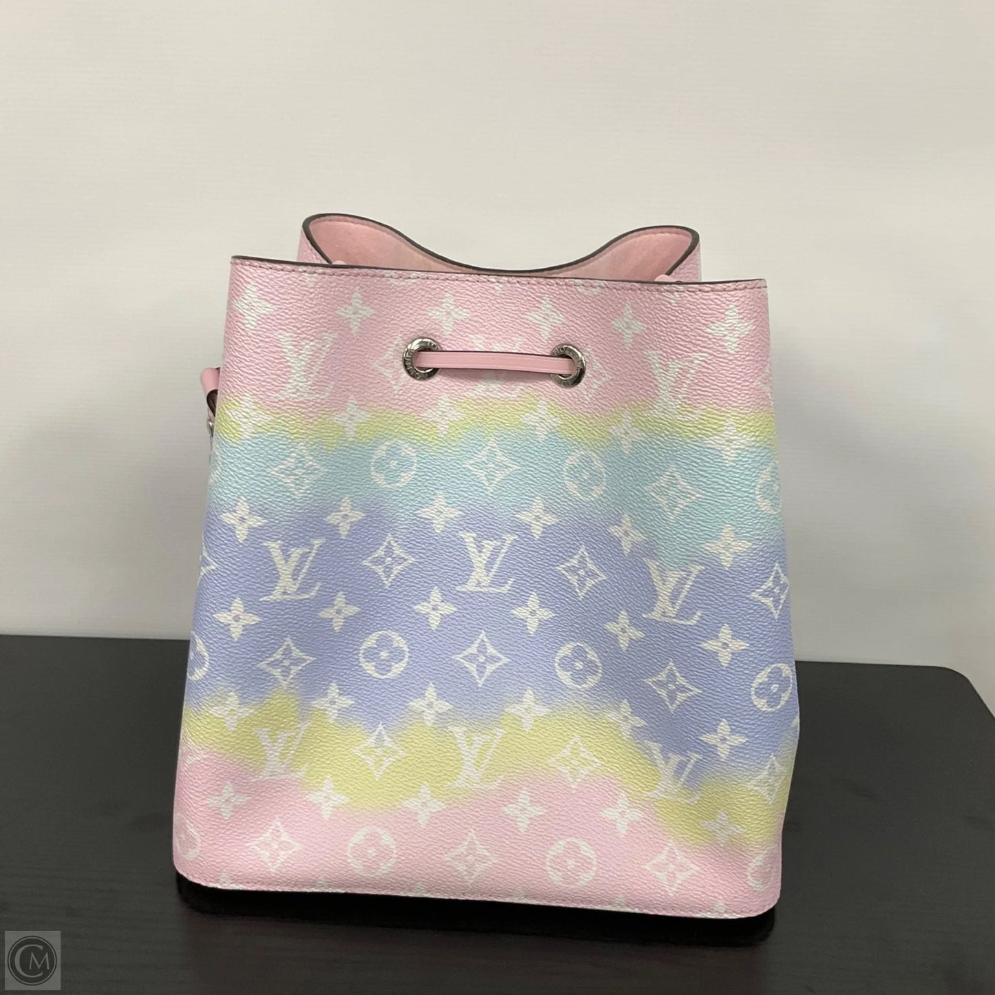 Handbag Luxury Designer By Louis Vuitton, Size: Large