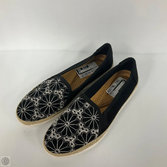 Shoes Flats By Clarks In Black, Size: 9