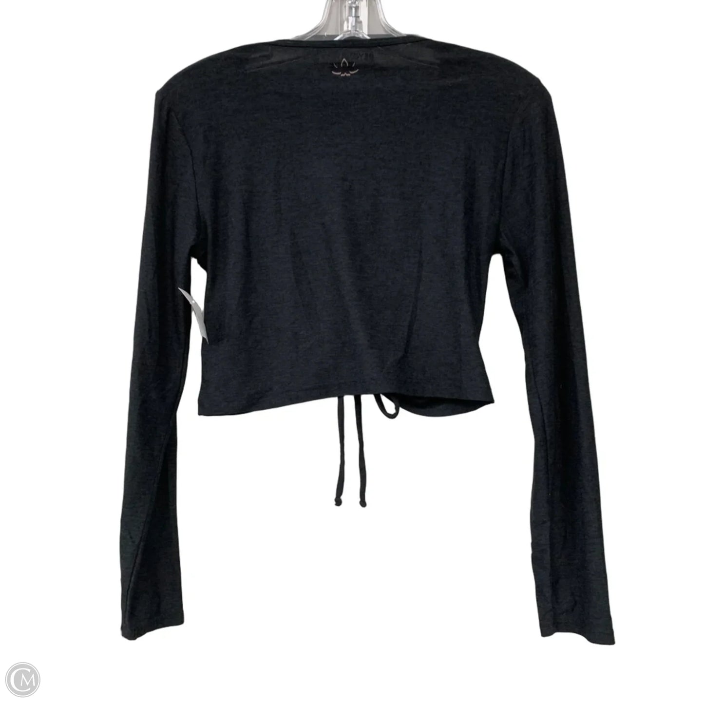 Athletic Top Long Sleeve Crewneck By Beyond Yoga In Black, Size: M