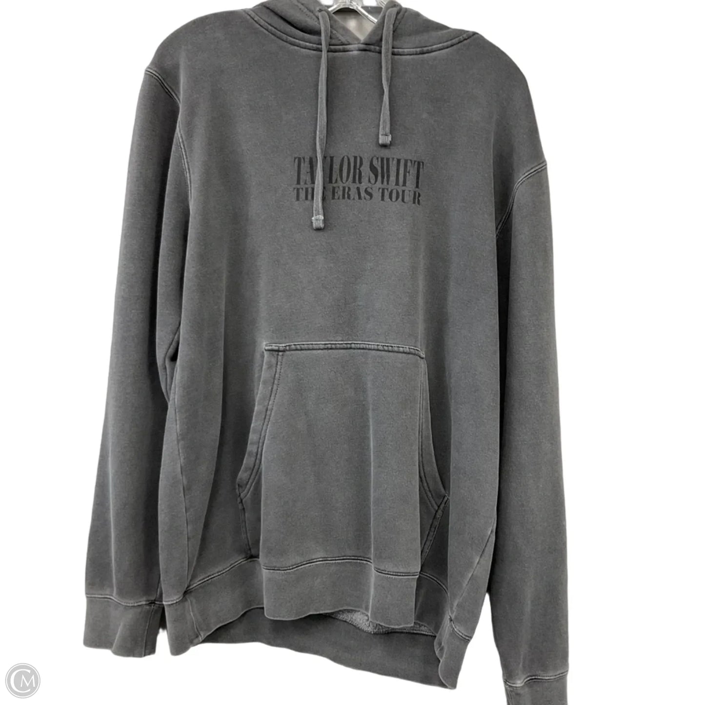 Sweatshirt Hoodie By Clothes Mentor In Grey, Size: M