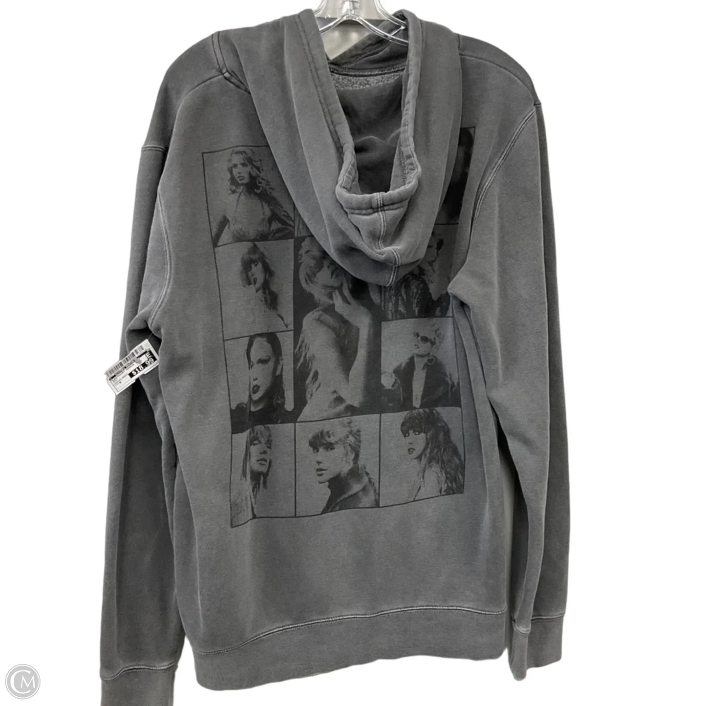 Sweatshirt Hoodie By Clothes Mentor In Grey, Size: M