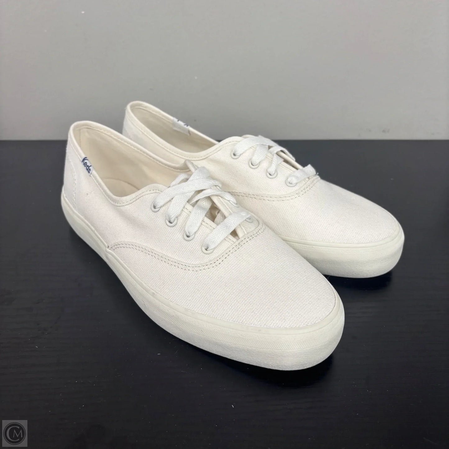 Shoes Sneakers By Keds In White, Size: 6.5