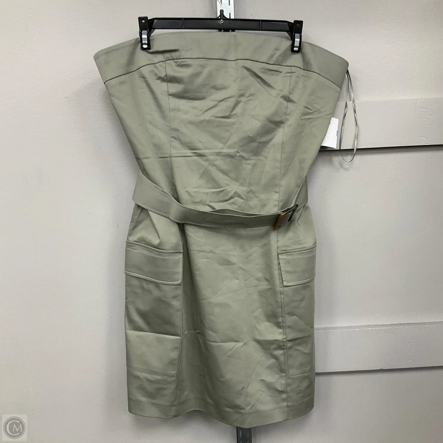 Dress Casual Short By Abercrombie And Fitch In Green, Size: L