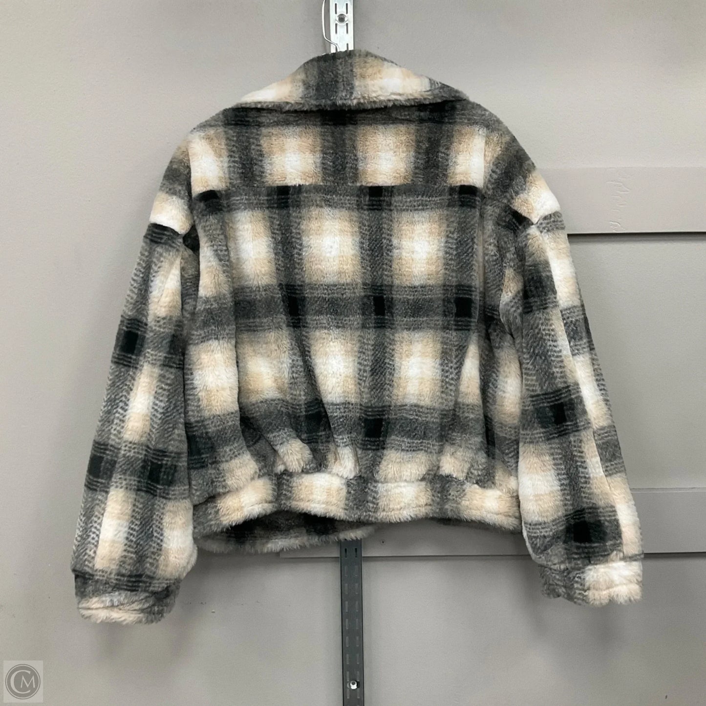 Jacket Shirt By Clothes Mentor In Plaid Pattern, Size: M