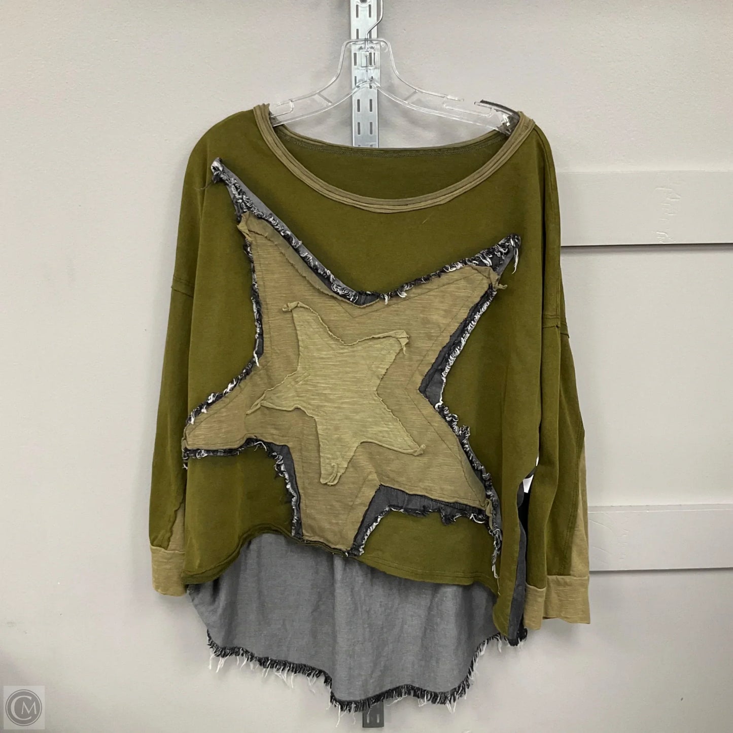 Top Long Sleeve By Cmf In Green, Size: L