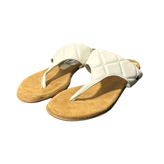 White Sandals Flip Flops Aerosoles, Size 7.5