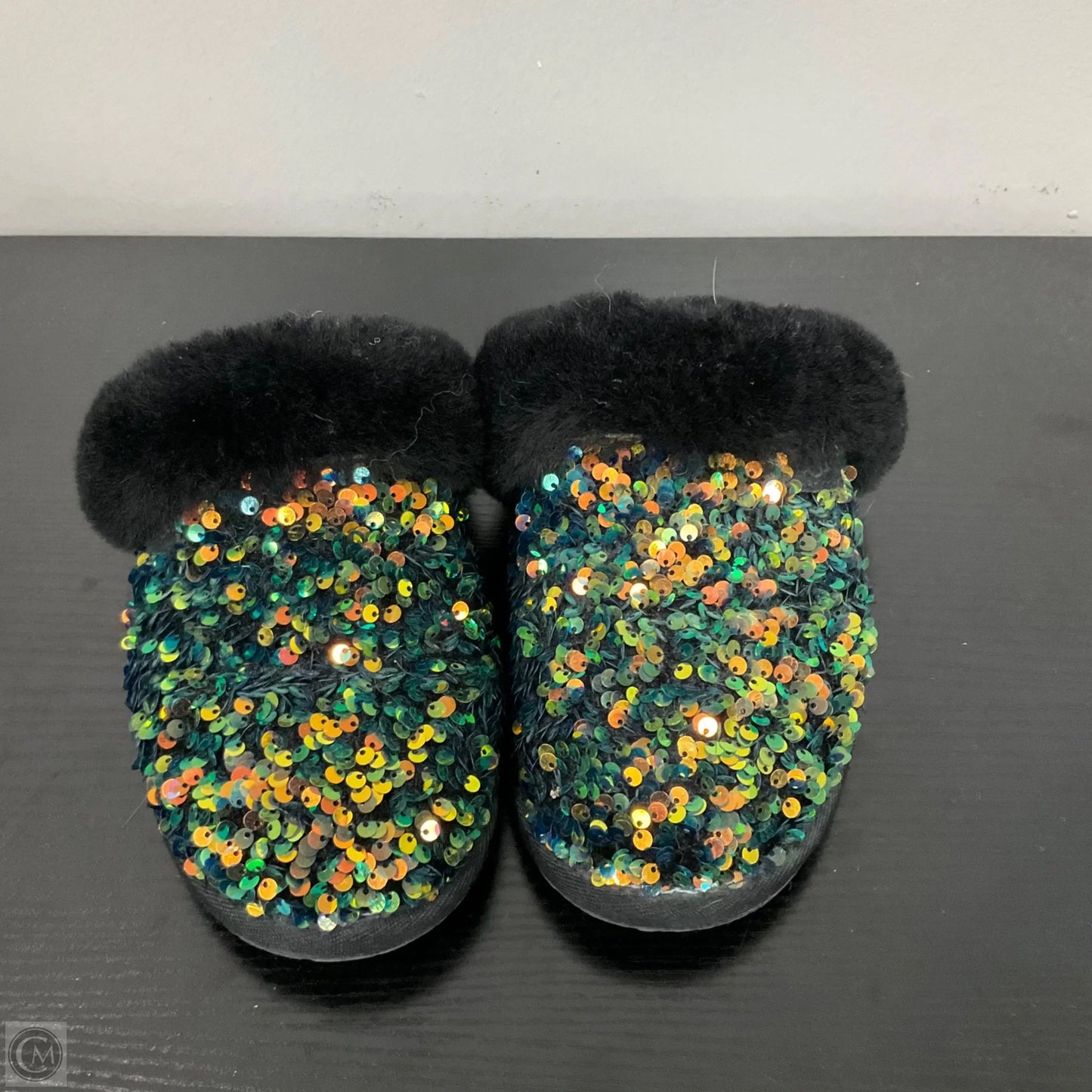 Slippers Designer By Ugg In Black, Size: 6