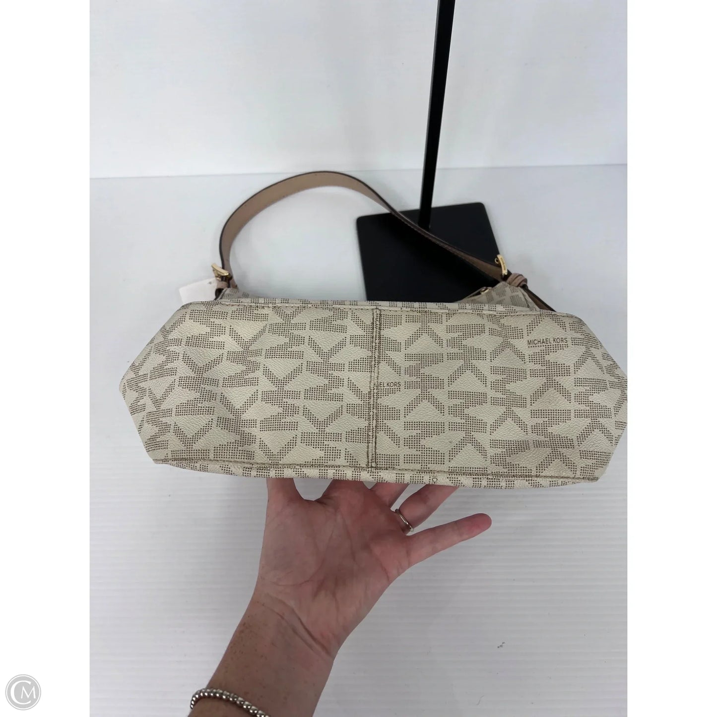 Handbag Designer By Michael Kors, Size: Medium