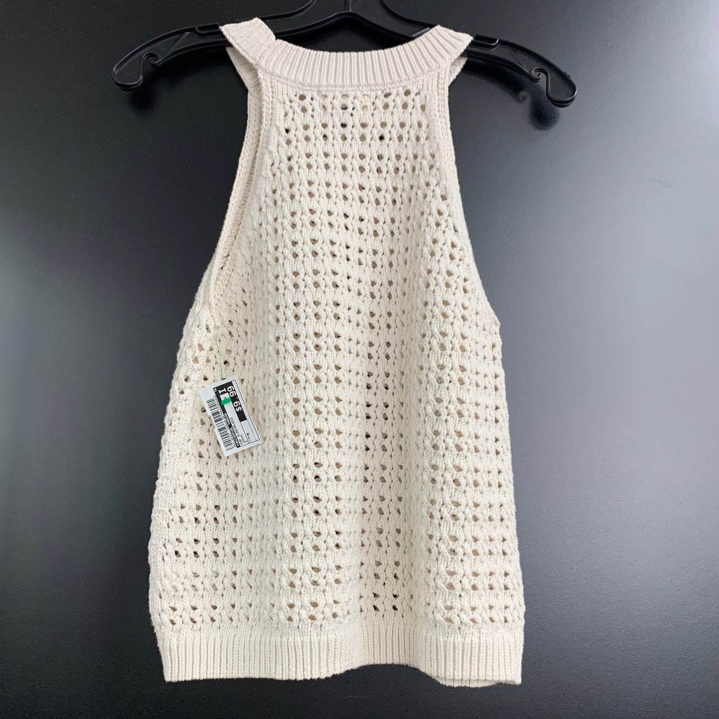 Top Sleeveless By Universal Thread In Cream, Size: M