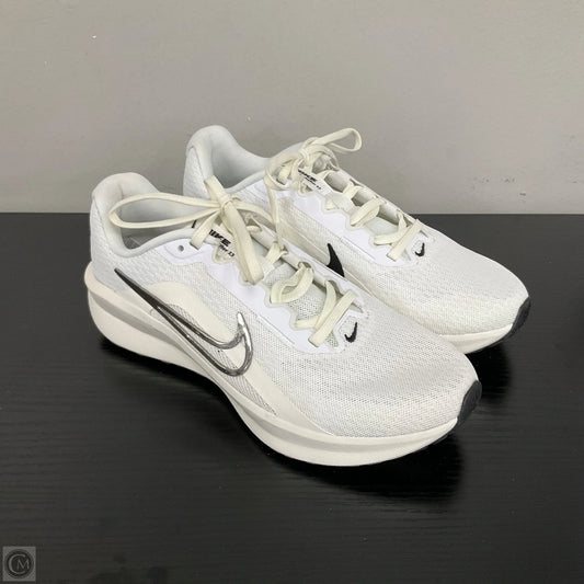 Shoes Athletic By Nike In White, Size: 7