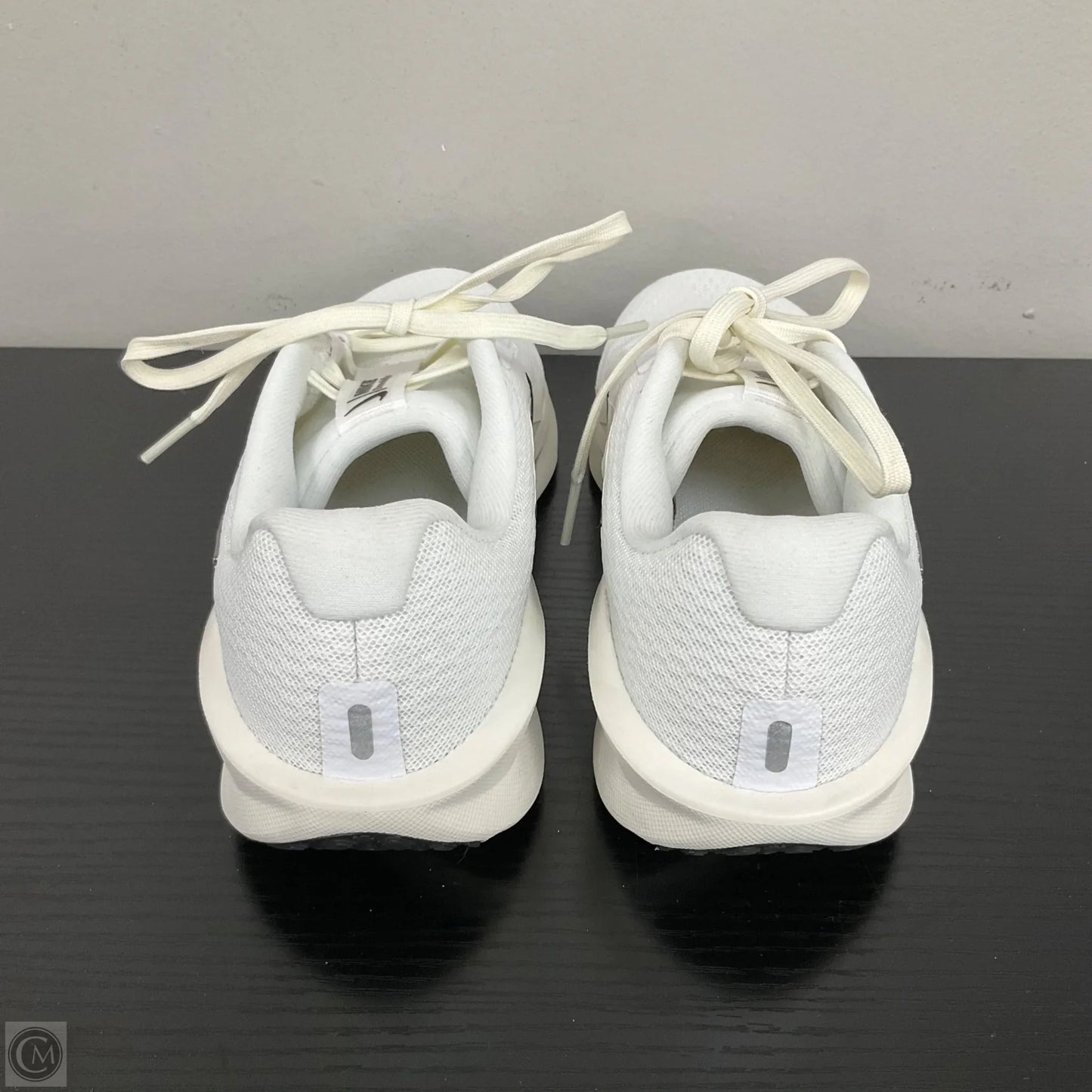 Shoes Athletic By Nike In White, Size: 7