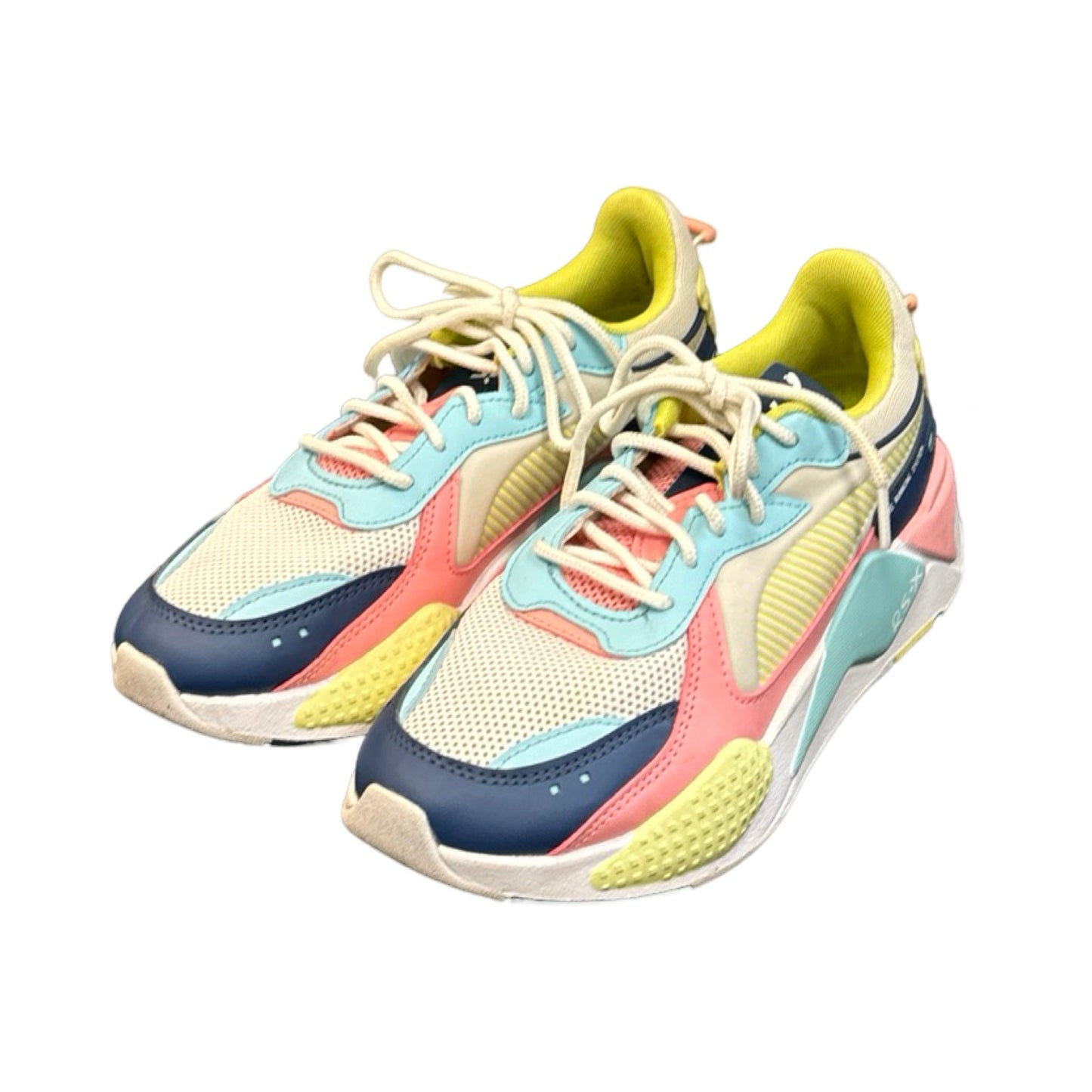 Multi-colored Shoes Athletic Puma, Size 6