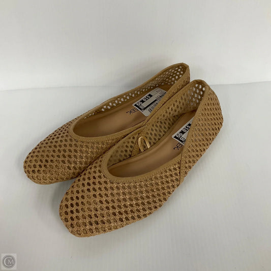 Shoes Flats By Falls Creek In Brown, Size: 8