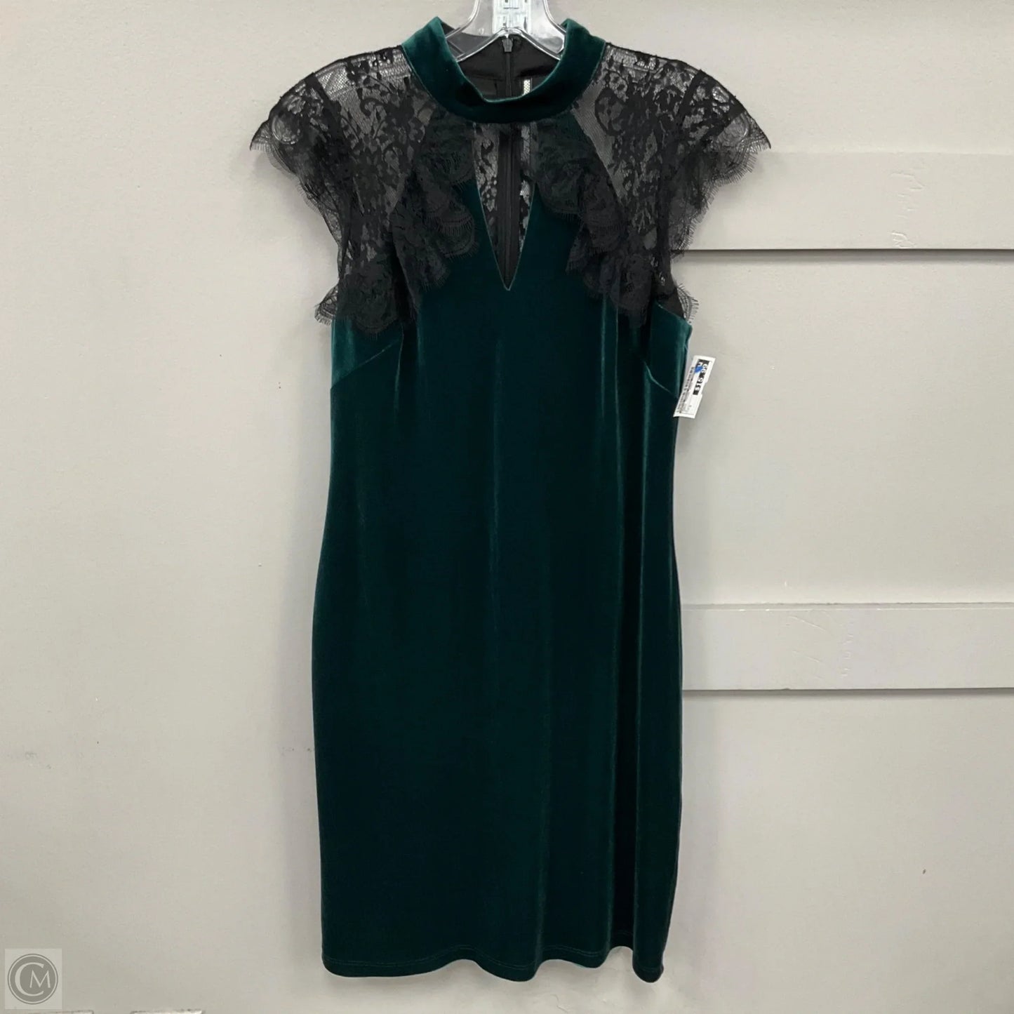 Dress Casual Midi By White House Black Market In Green, Size: 2