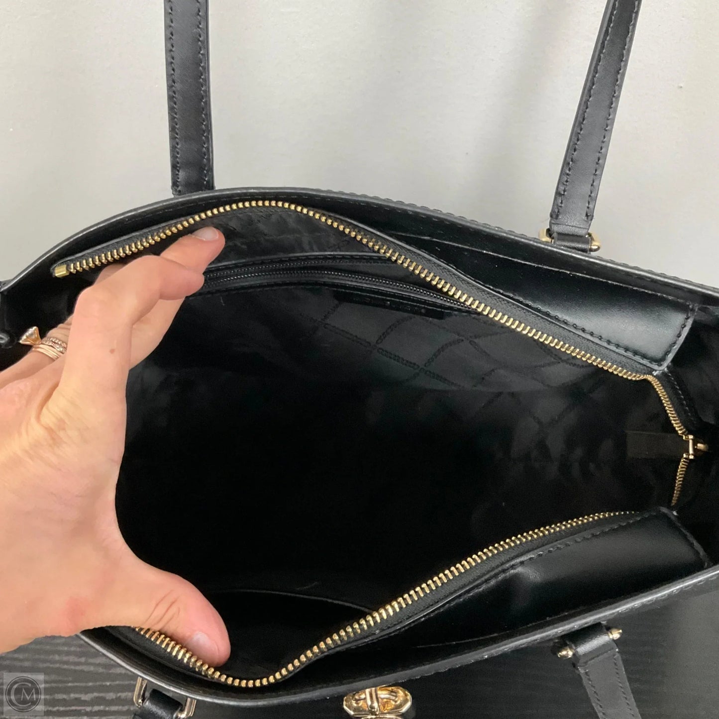 Handbag Designer By Michael Kors, Size: Large