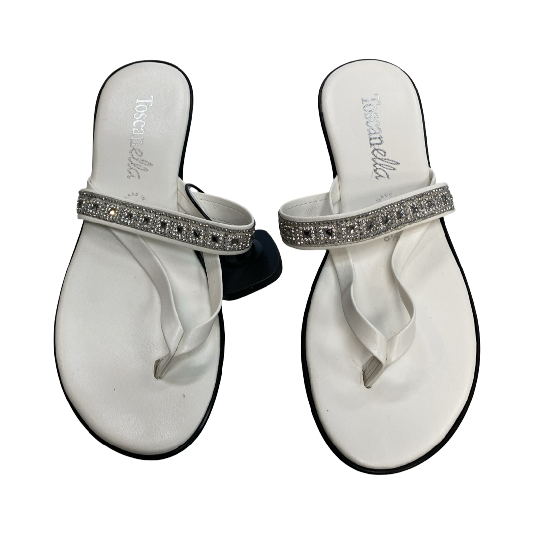 Sandals Flats By Toscanella In Silver & White, Size:8.5