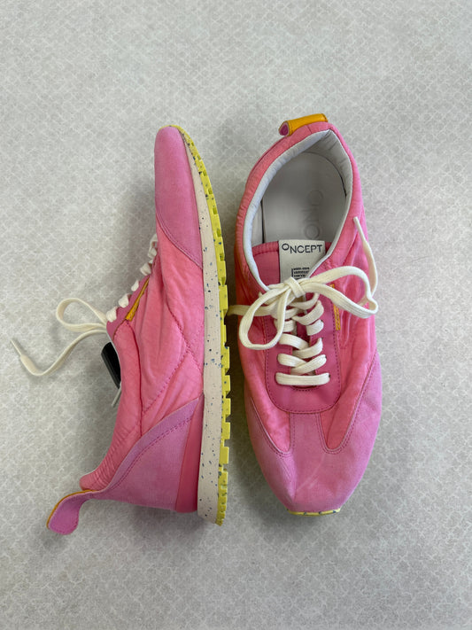 Shoes Athletic By Cma In Pink, Size: 7