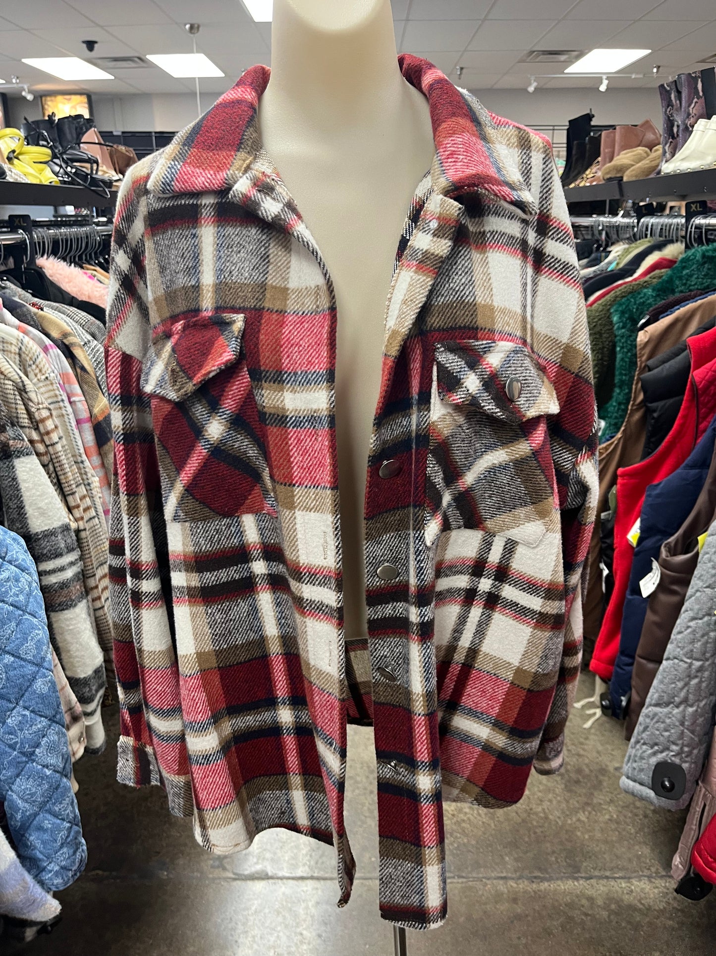 Jacket Shirt By Clothes Mentor In Plaid Pattern, Size: L