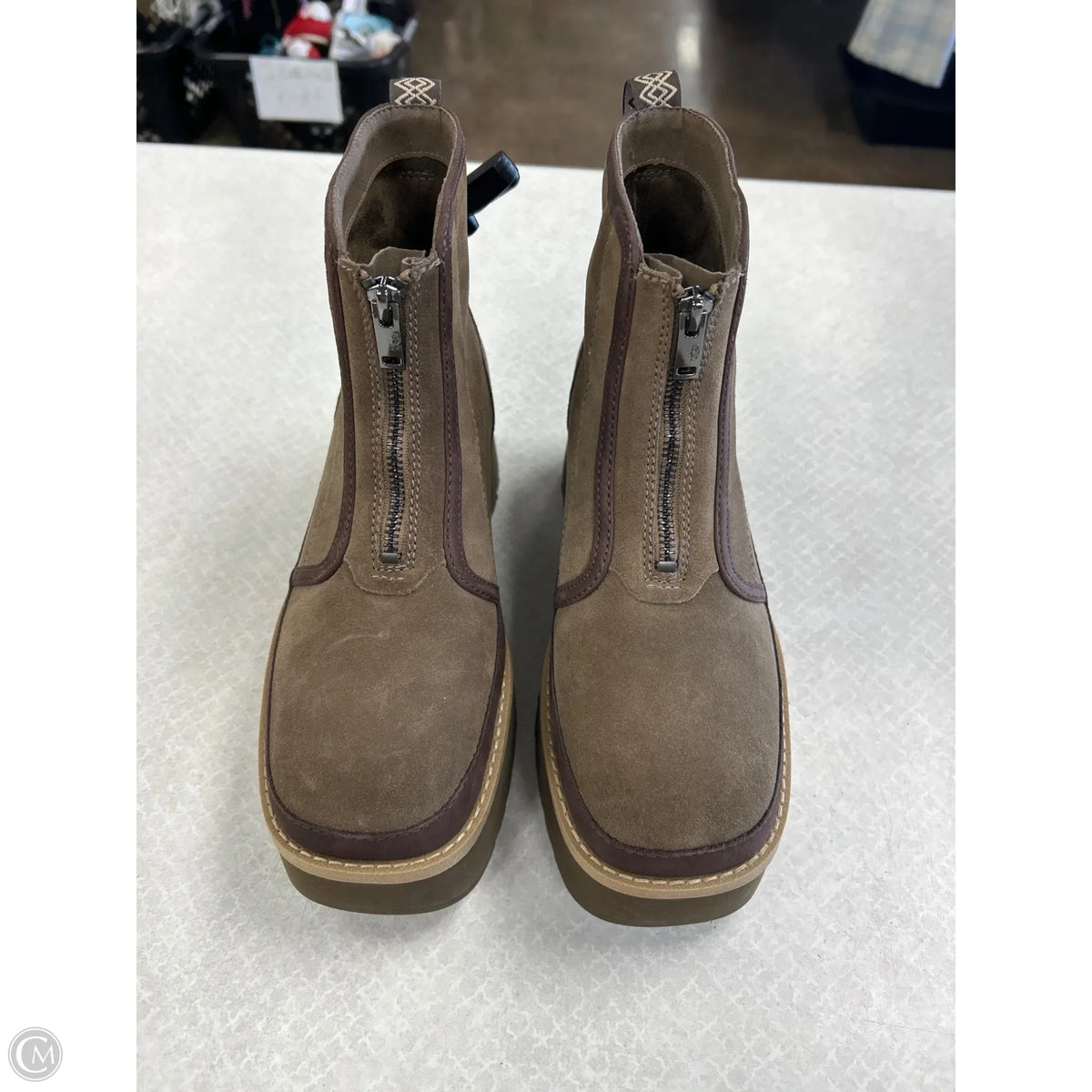 Boots Designer By Ugg In Brown, Size: 8