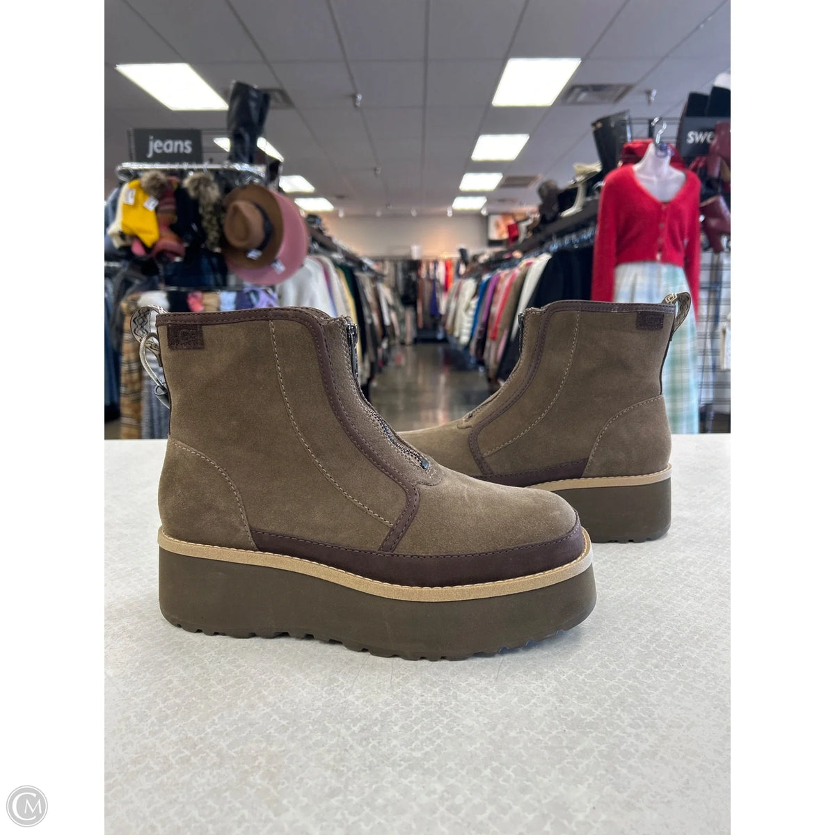Boots Designer By Ugg In Brown, Size: 8