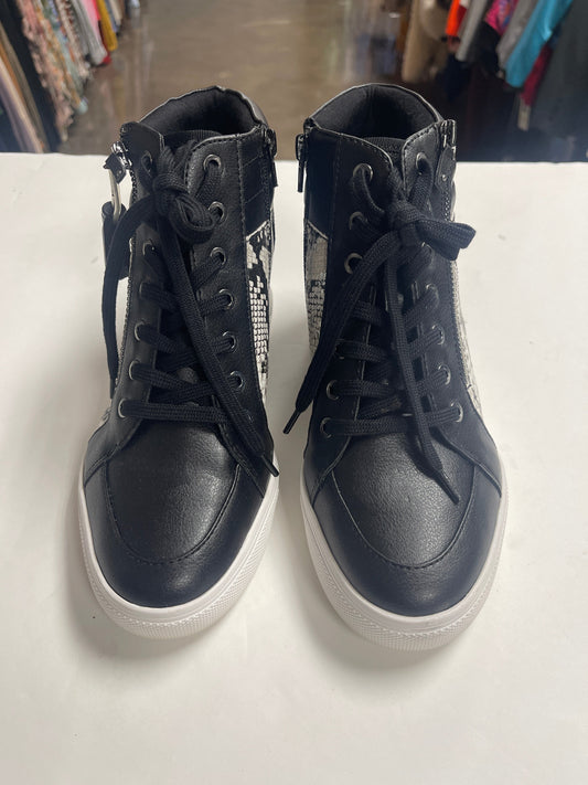 Black Shoes Sneakers Aldo, Size 11