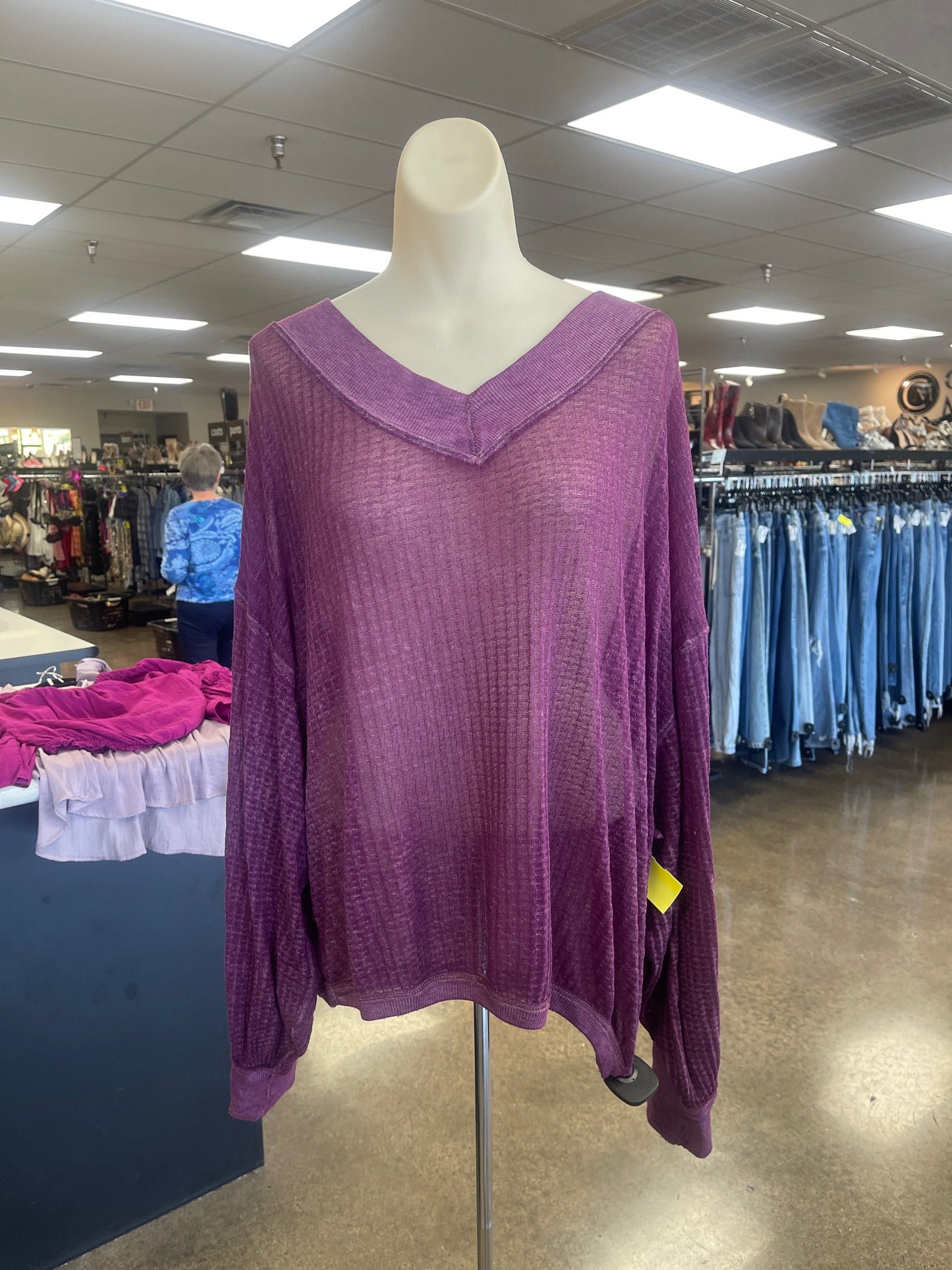 Top Long Sleeve By We The Free In Purple, Size: M