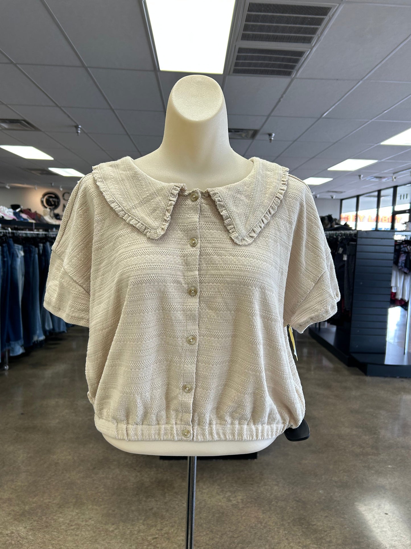 Top Short Sleeve By Madewell In Tan, Size: M