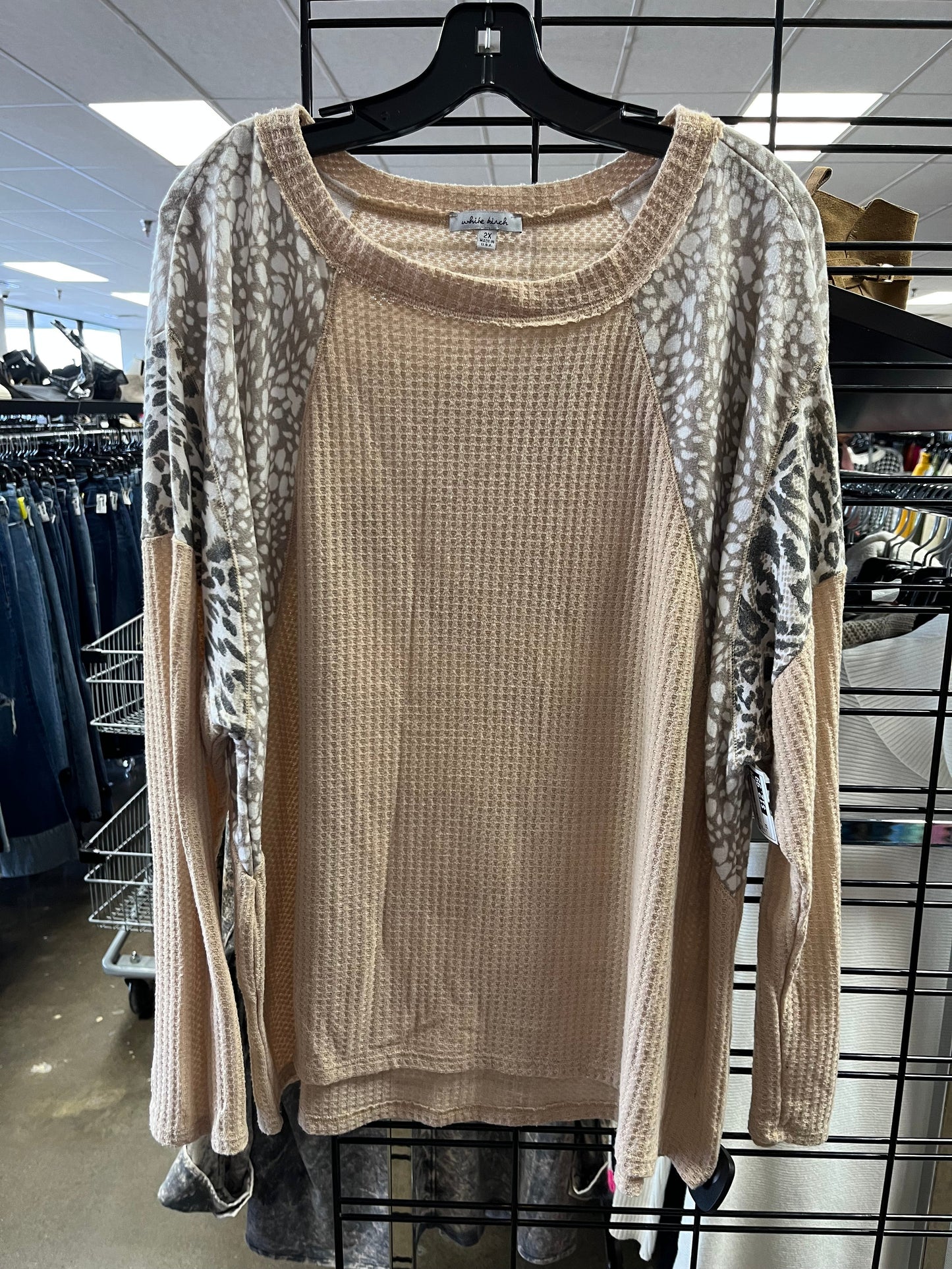 Top Long Sleeve By White Birch In Tan, Size: 2x