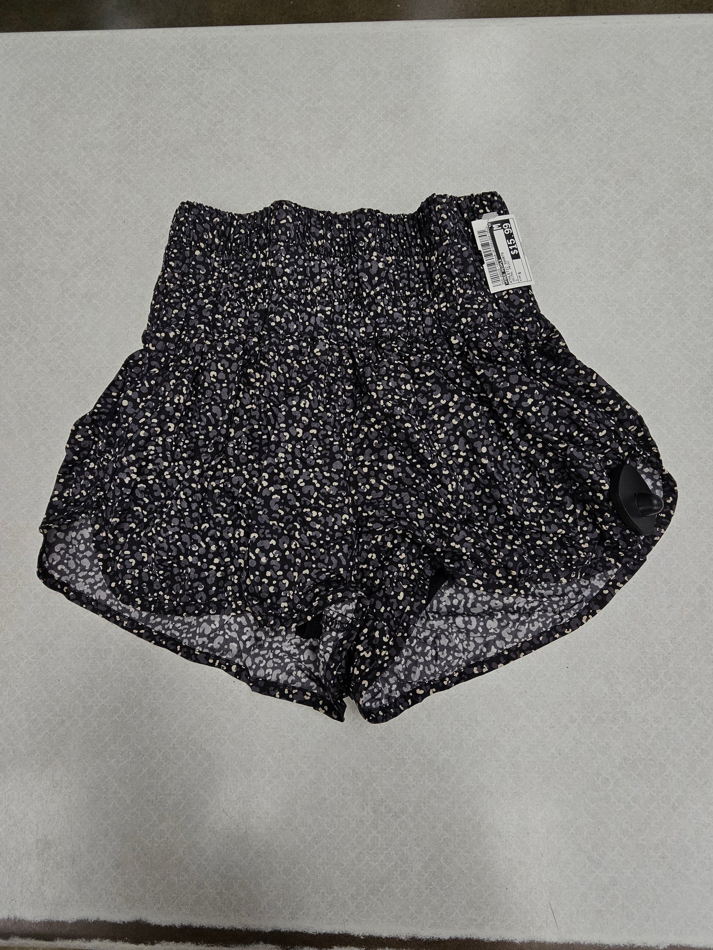 Athletic Shorts By Free People In Animal Print, Size: S