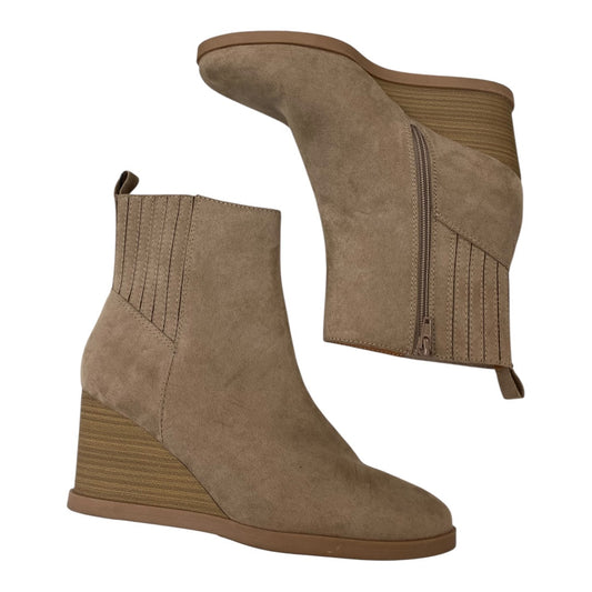 Boots Ankle Heels By Universal Thread In Tan, Size:10