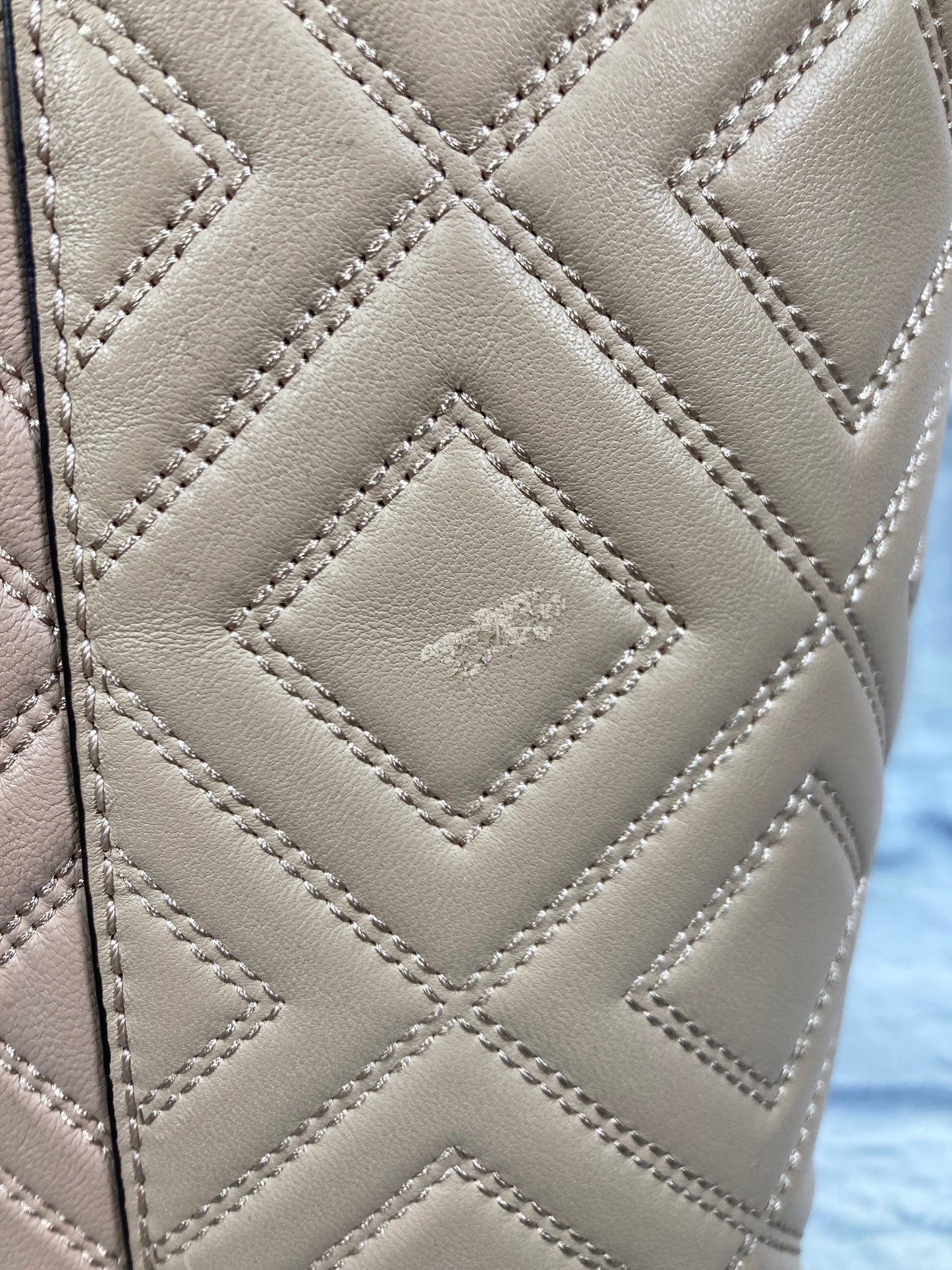 Handbag Designer By Tory Burch, Size: Large