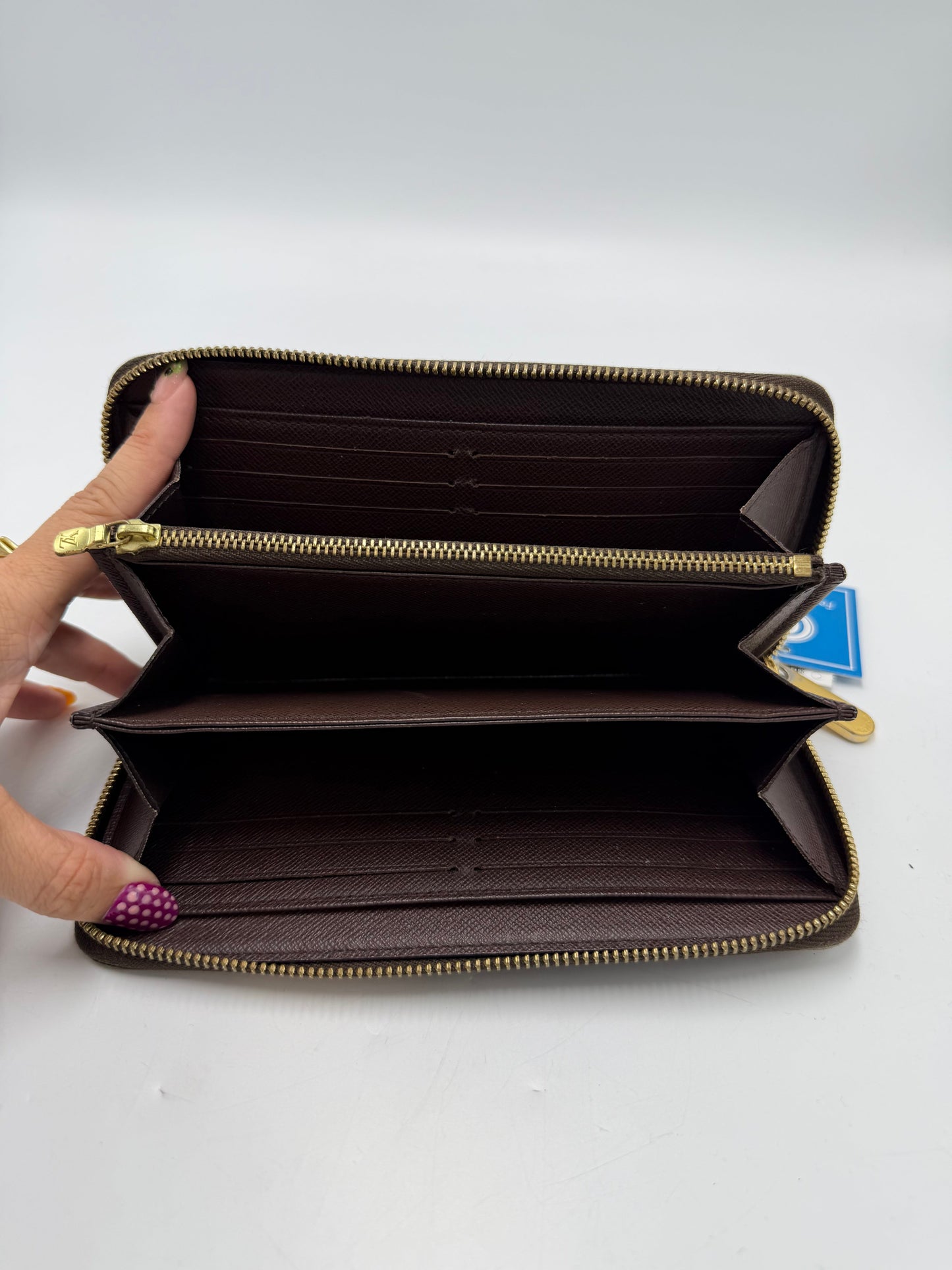 Louis Vuitton Zippy Luxury Wallet In Daimer Ebene