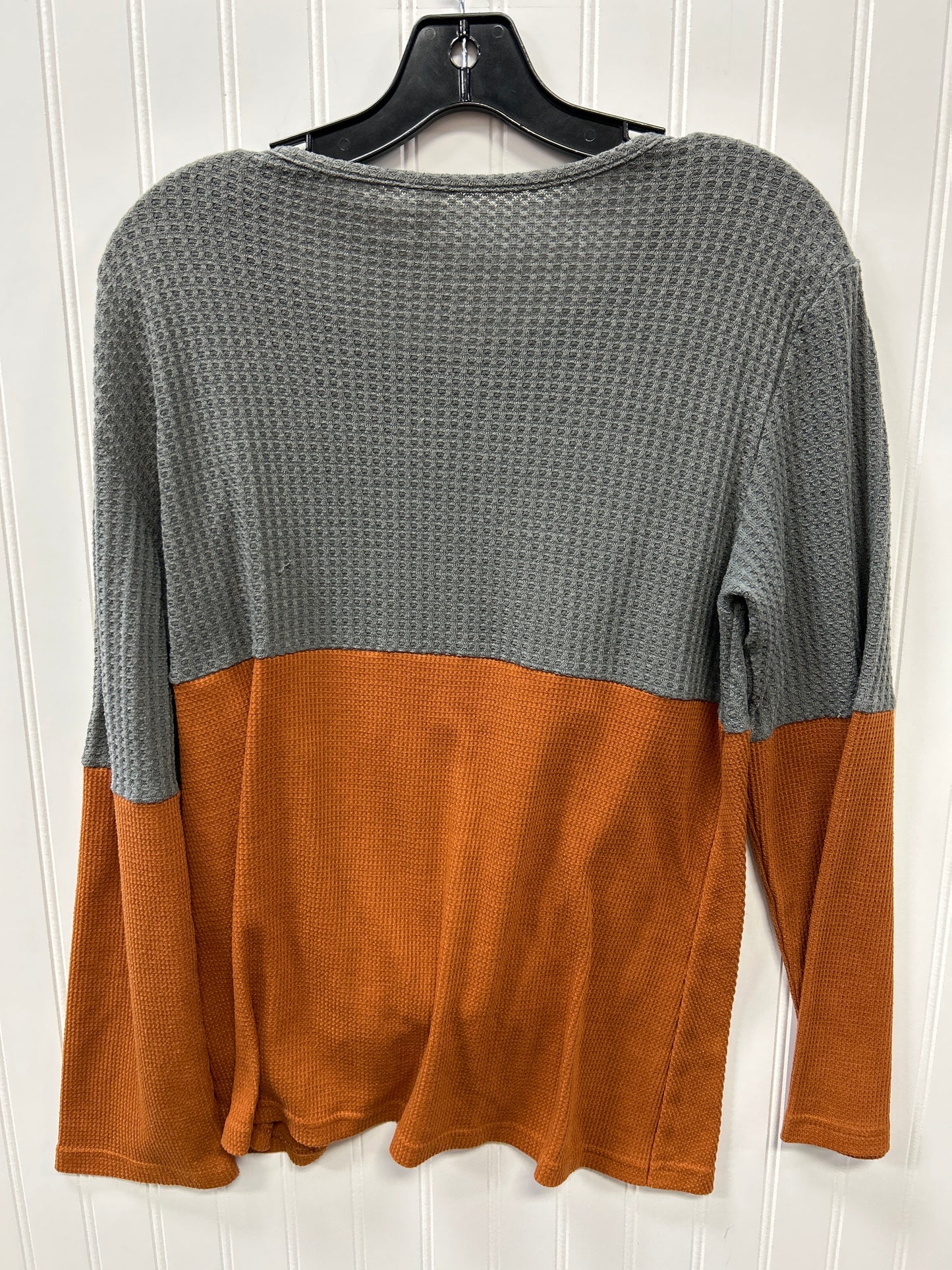 Top Ls By Tickled Teal In Grey, Size:L