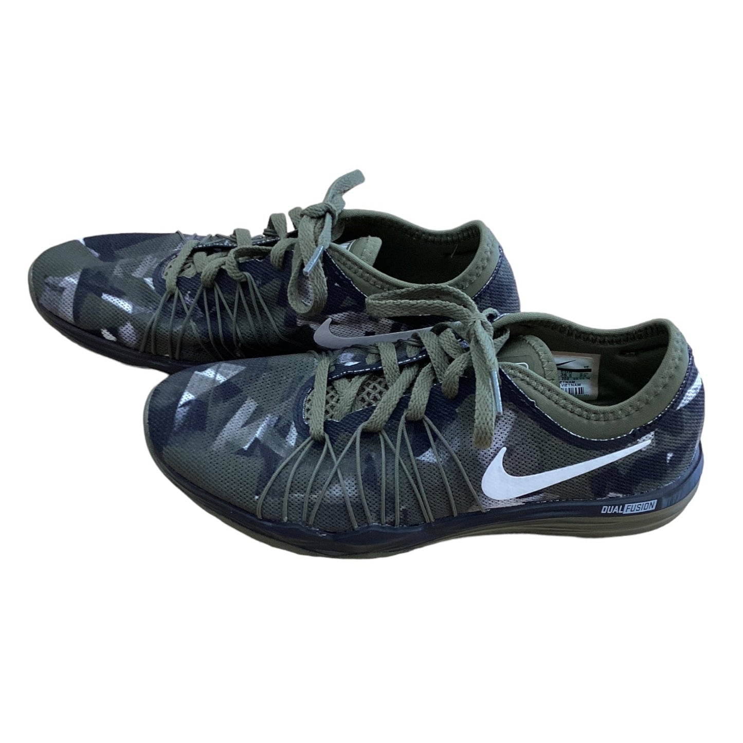 Shoes Athletic By Nike In Camouflage Print, Size: 6