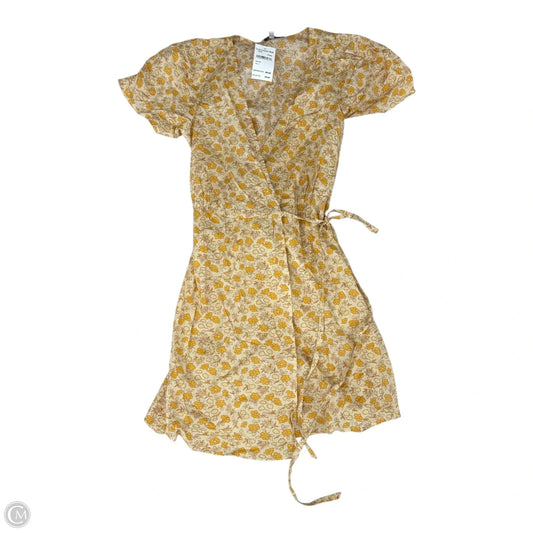 Dress Casual Short By Madewell In Yellow, Size: S