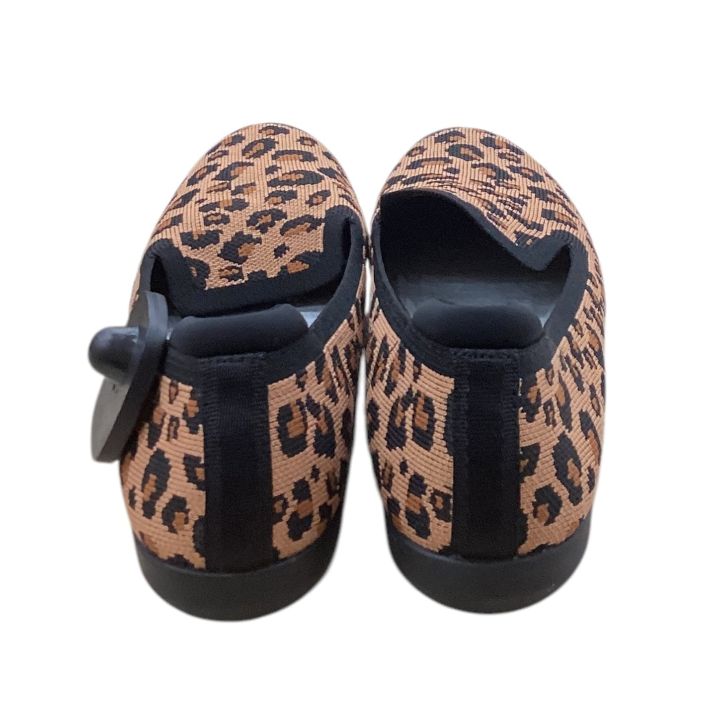 Shoes Flats By Clarks In Animal Print, Size: 8