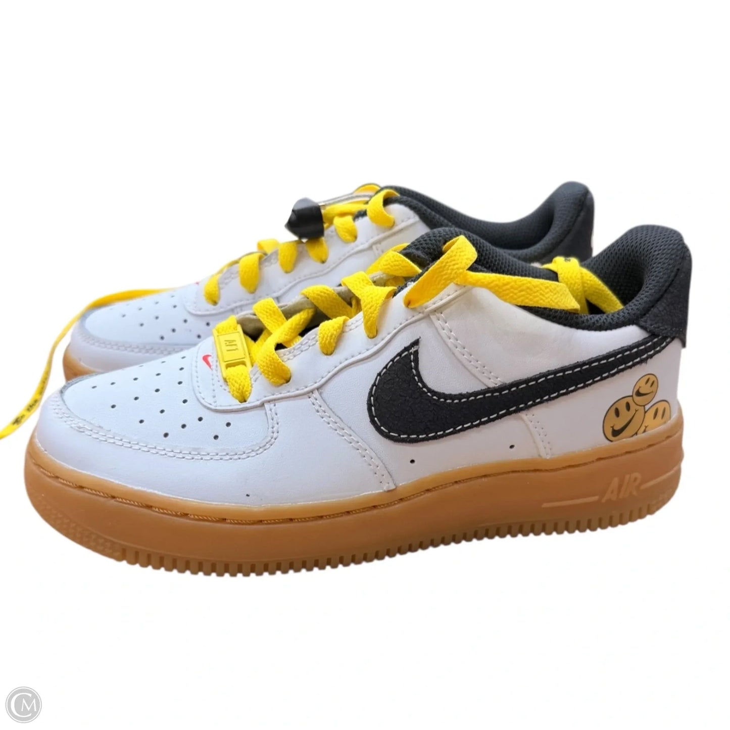 Shoes Athletic By Nike In White, Size: 5
