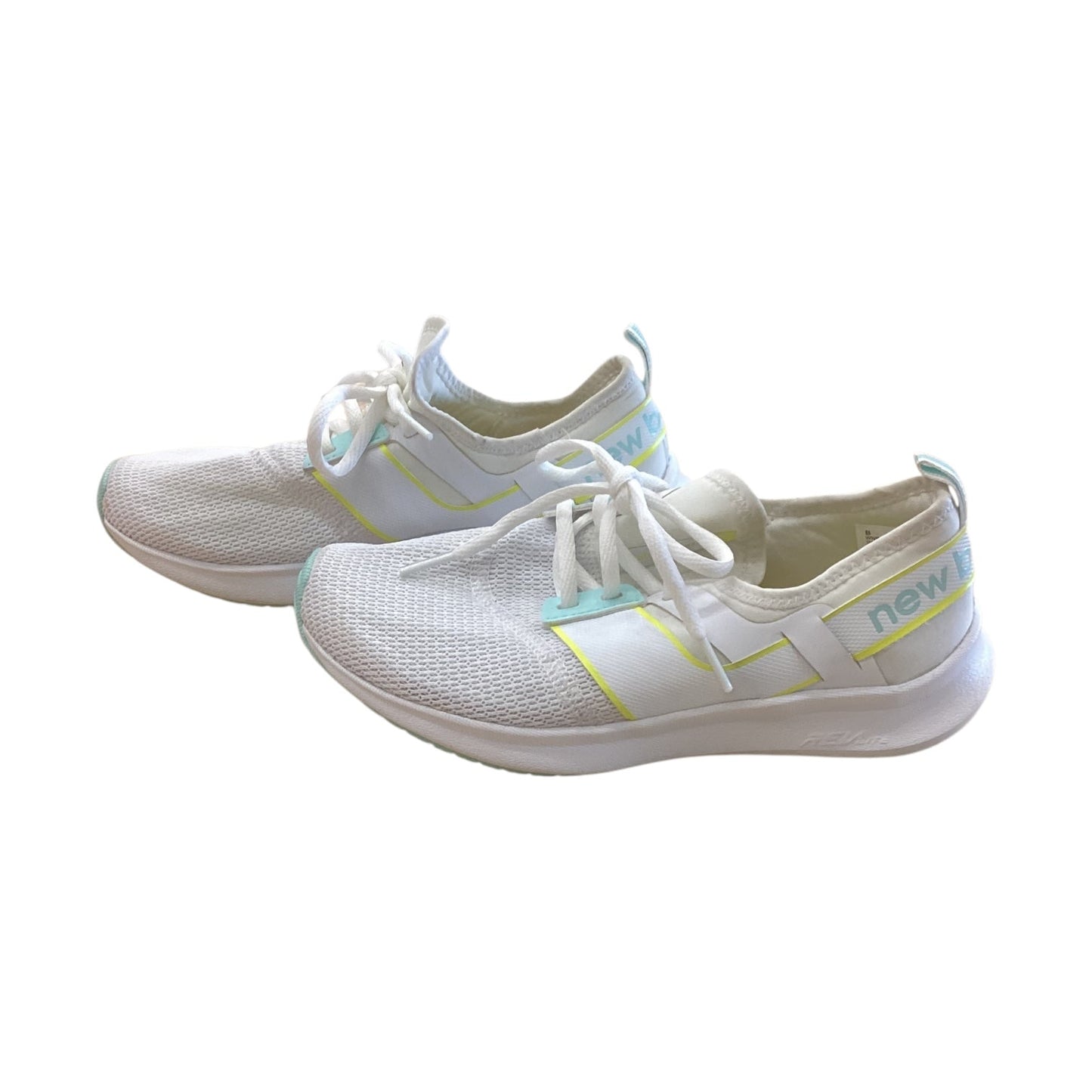 Shoes Athletic By New Balance In White, Size: 6.5