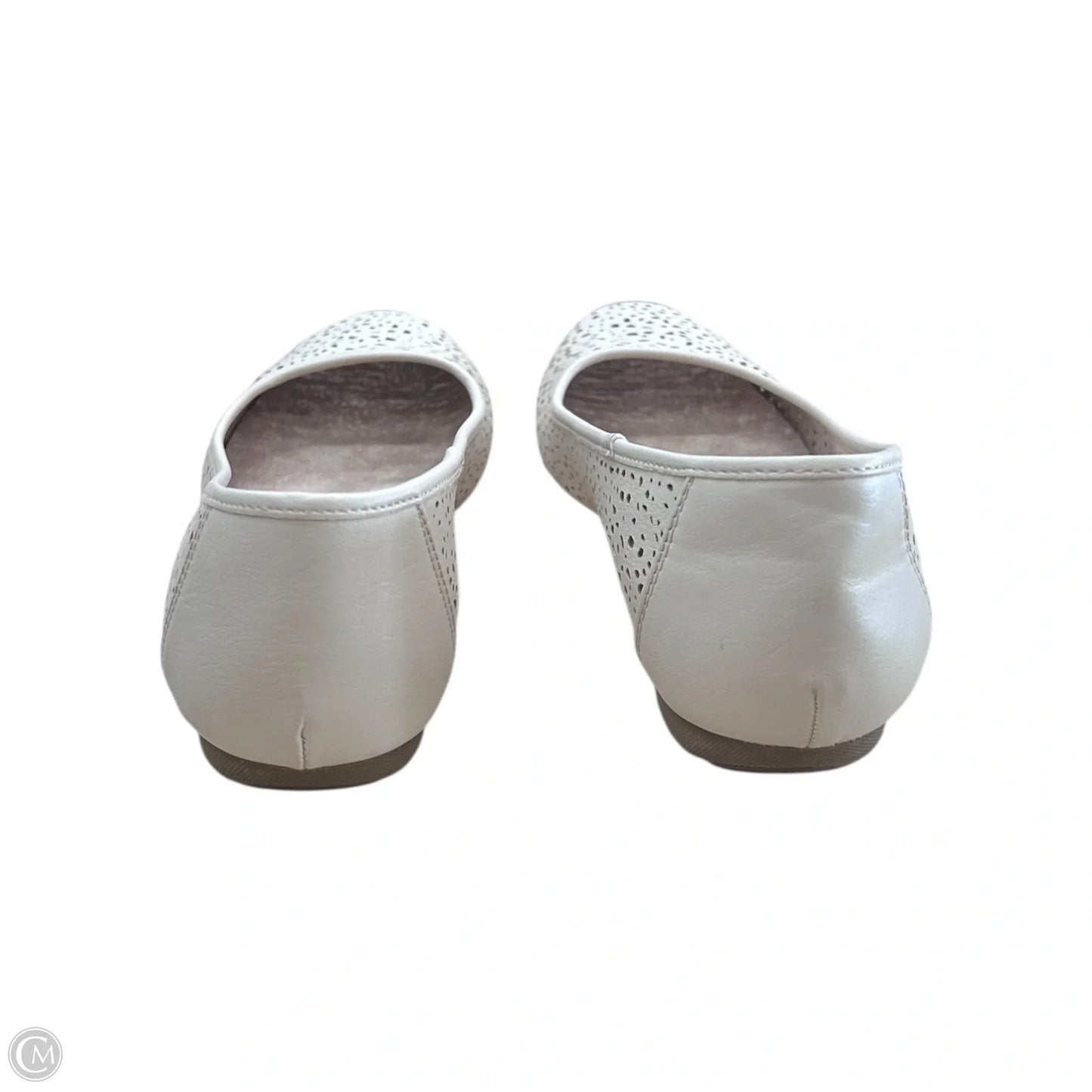 Shoes Flats By Croft And Barrow In Cream, Size: 8