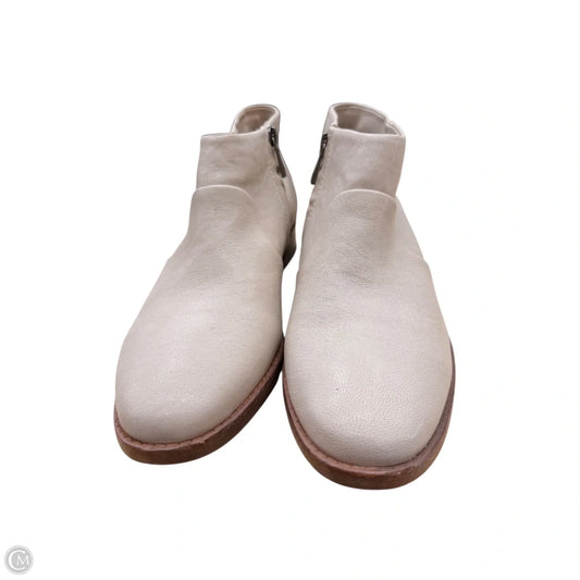 Boots Designer By Patricia Nash In Cream, Size: 7.5