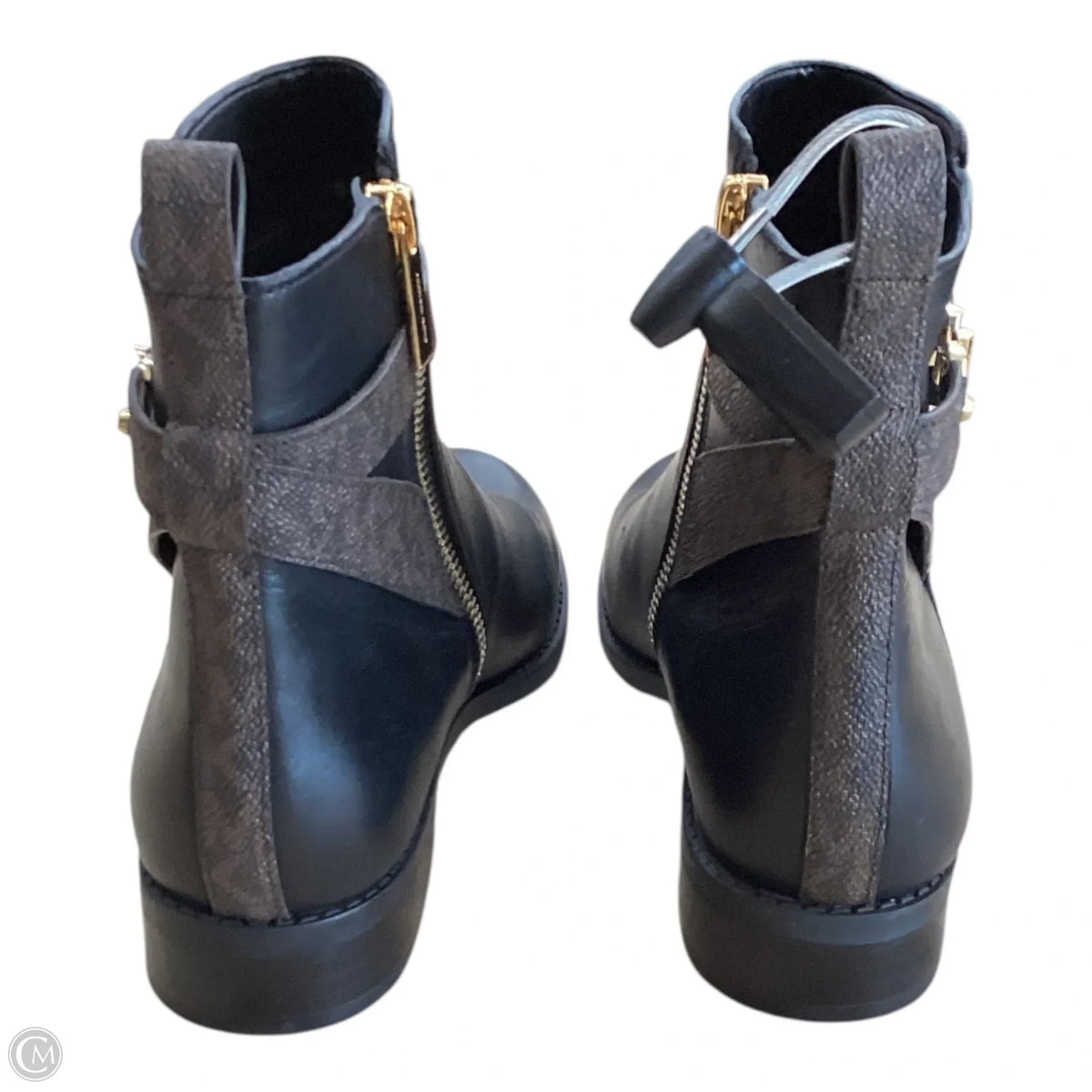 Shoes Designer By Michael Kors In Black, Size: Medium