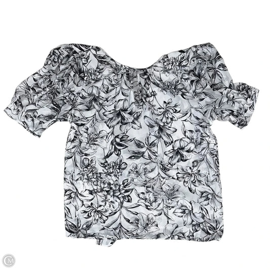 Top Short Sleeve By Badgley Mischka In Black & White, Size: M