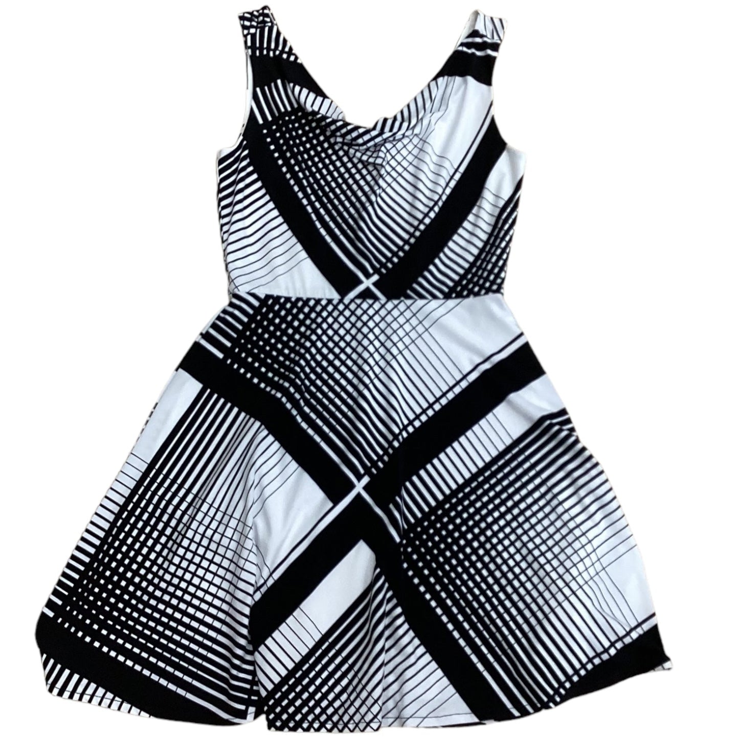 Striped Pattern Dress Designer White House Black Market, Size 2