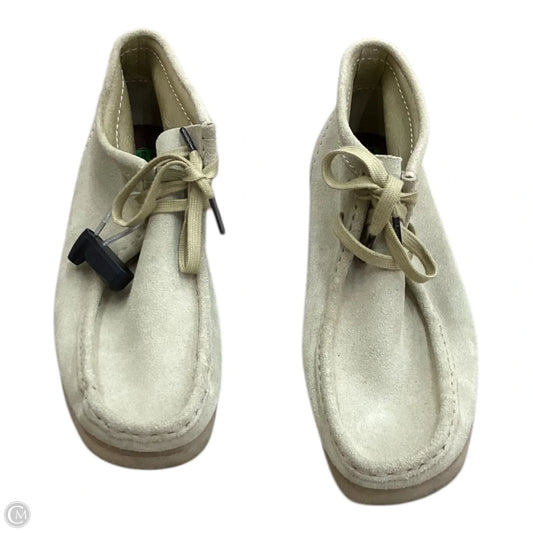 Boots Ankle Flats By Clarks In Tan, Size: 10