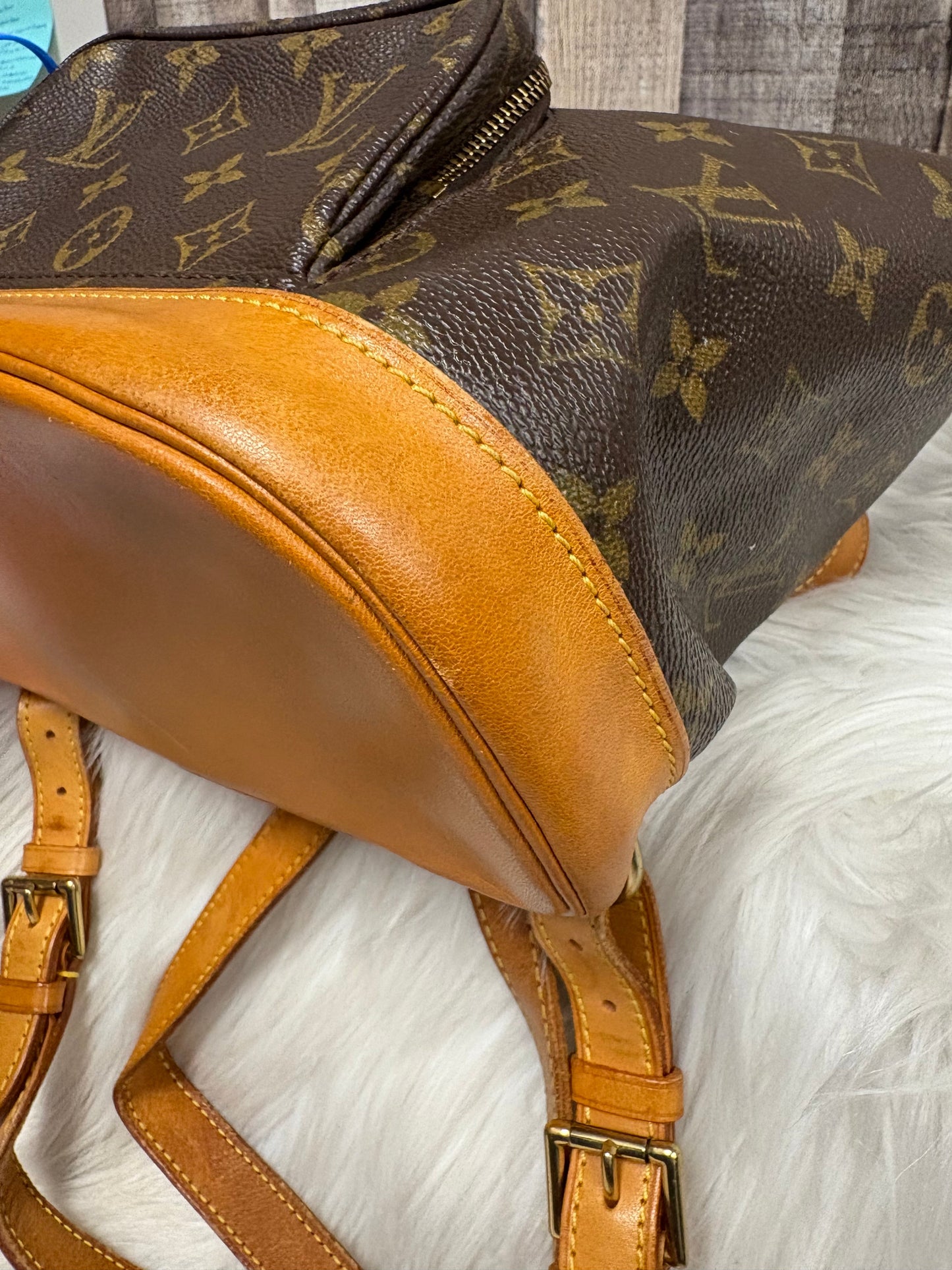 Backpack Luxury Designer By Louis Vuitton, Size: Medium